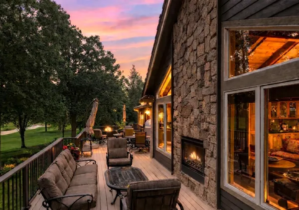 $1,350,000 | 2890 Autumn Woods Drive, Chaska, MN 55318