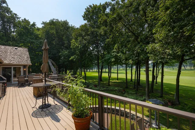 $1,350,000 | 2890 Autumn Woods Drive, Chaska, MN 55318