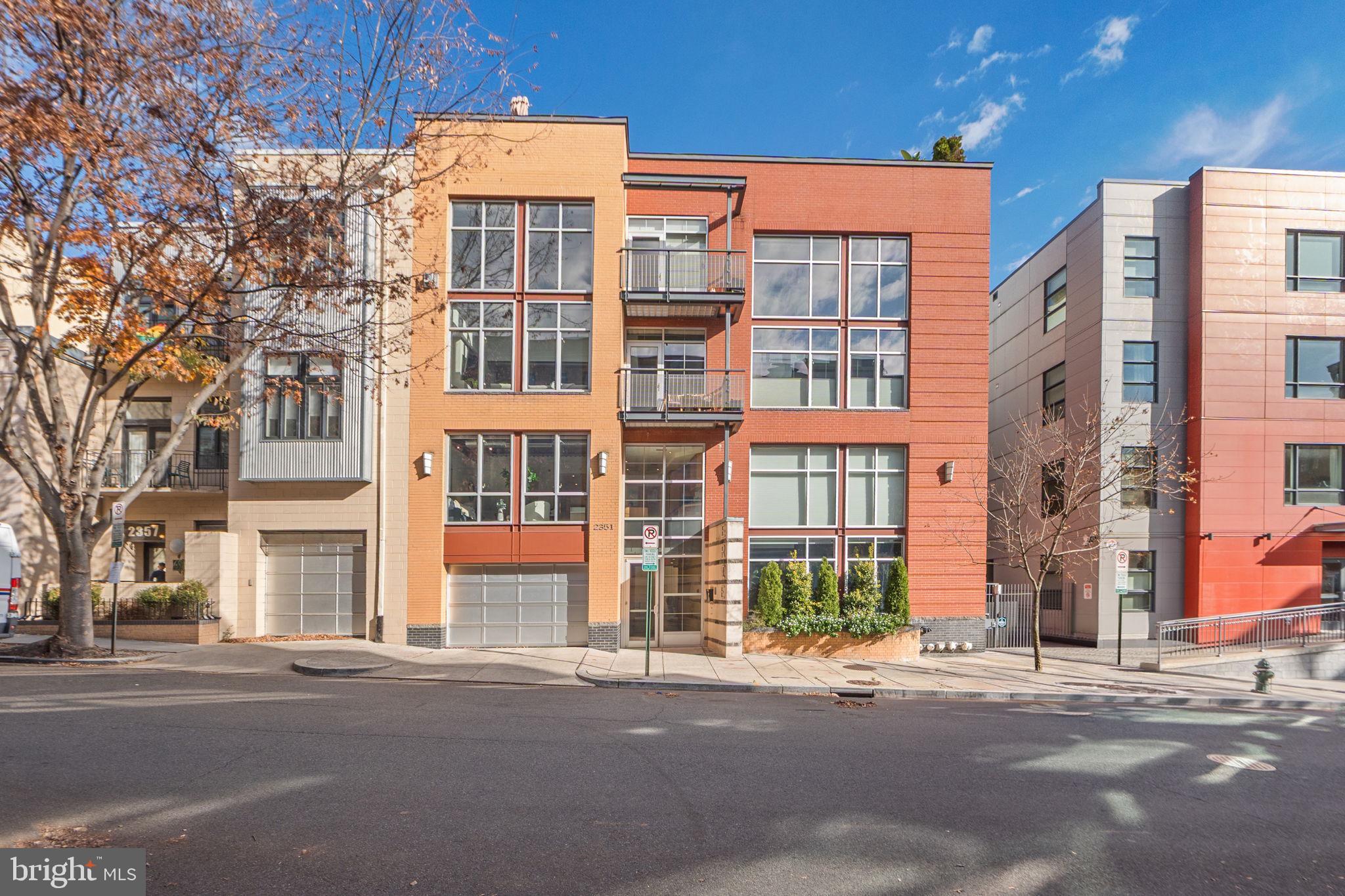 2351 Champlain Street Northwest, Unit C4 Washington, DC 20009 - Photo 2 of 29