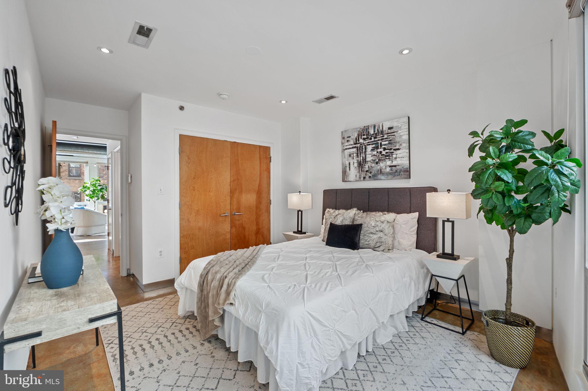 2351 Champlain Street Northwest, Unit C4 Washington, DC 20009 - Photo 22 of 29