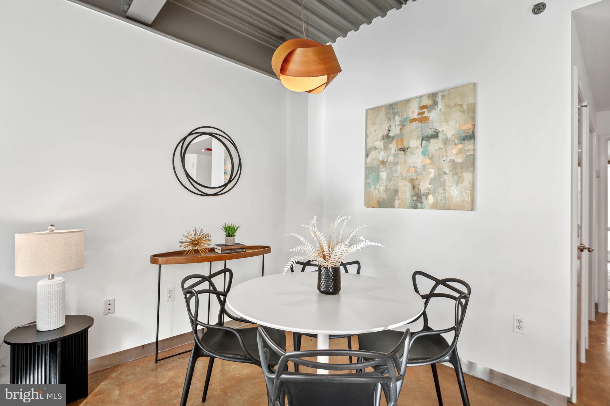 2351 Champlain Street Northwest, Unit C4 Washington, DC 20009 - Photo 8 of 29 Dining area