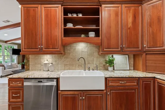 $825,000 | 102 North 30th Street, Waco, TX 76710