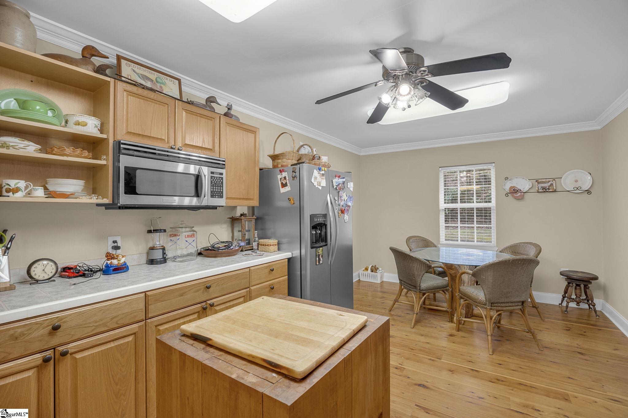 162 Jones Gap Road Marietta, SC 29661 - Photo 15 of 40