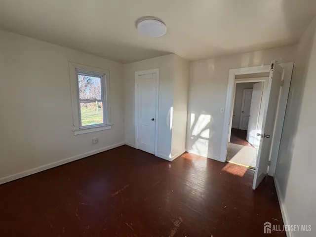 $2,400 | 903 Park Avenue, Freehold, NJ 07728