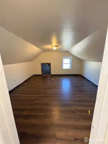 $2,400 | 903 Park Avenue, Freehold, NJ 07728