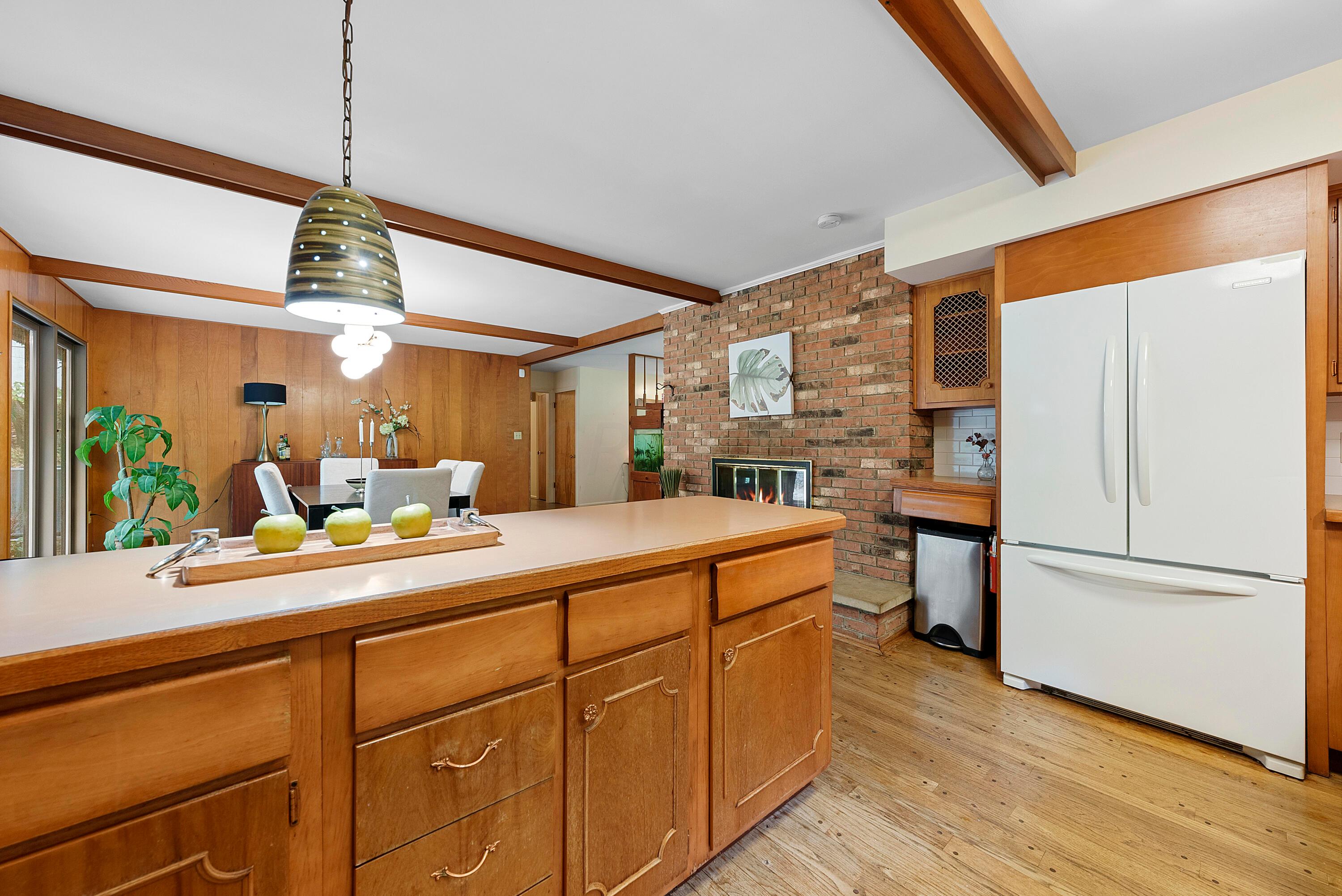 300 Walhalla Road Columbus, OH 43202 - Photo 19 of 50 Kitchen