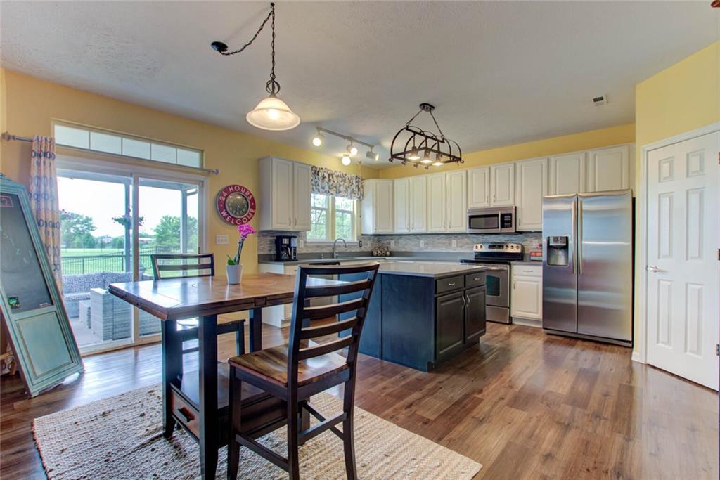 608 Zephyr Way Westfield, IN 46074 - Photo 14 of 49