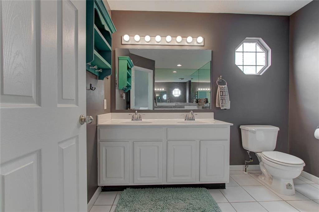 608 Zephyr Way Westfield, IN 46074 - Photo 33 of 49