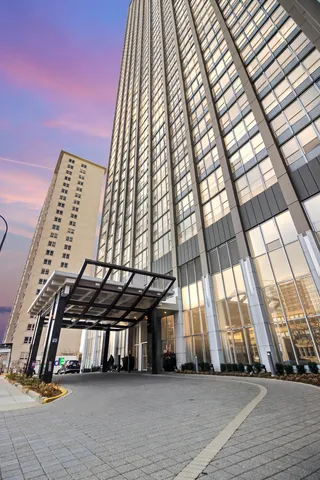 a view of a large building