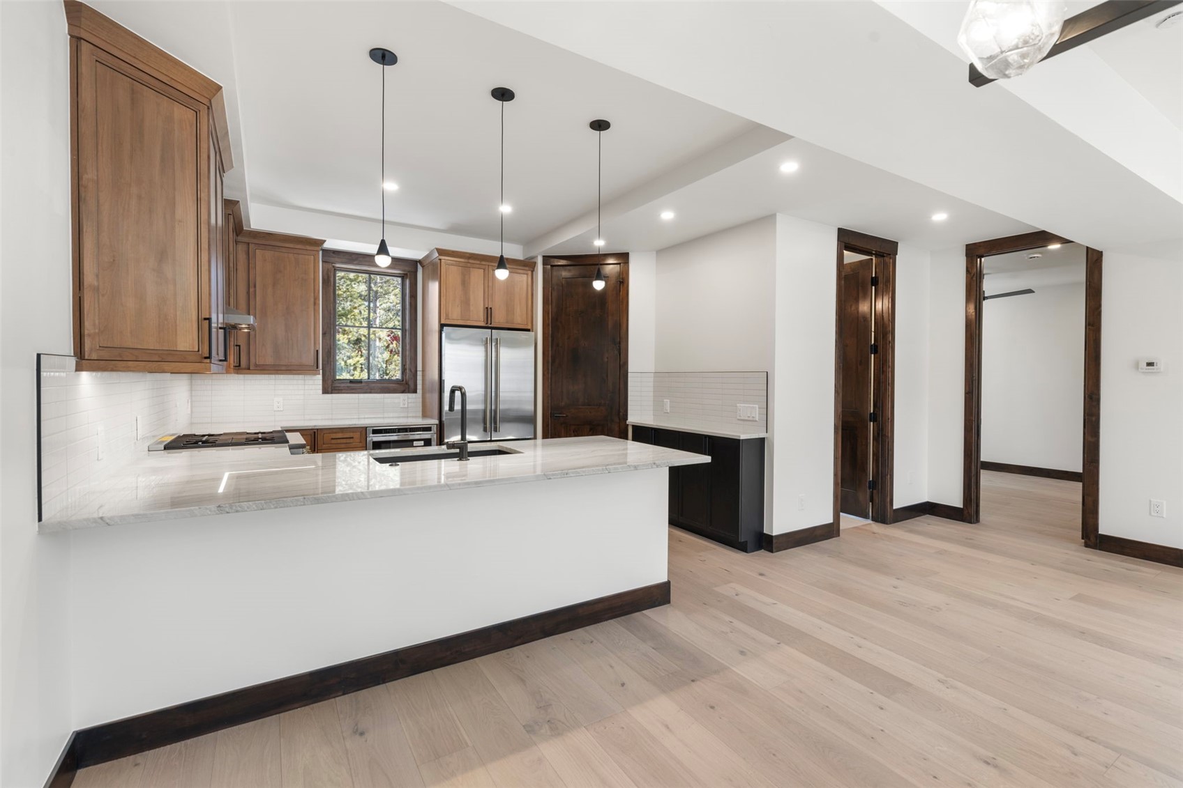 312 3rd Avenue, Unit 1 Frisco, CO 80443 - Photo 7 of 42 Breakfast bar.