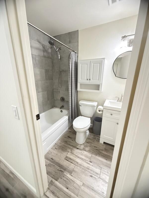 72619 Thrush Road, Unit 2 Palm Desert, CA 92260 - Photo 12 of 34 IMG_4221