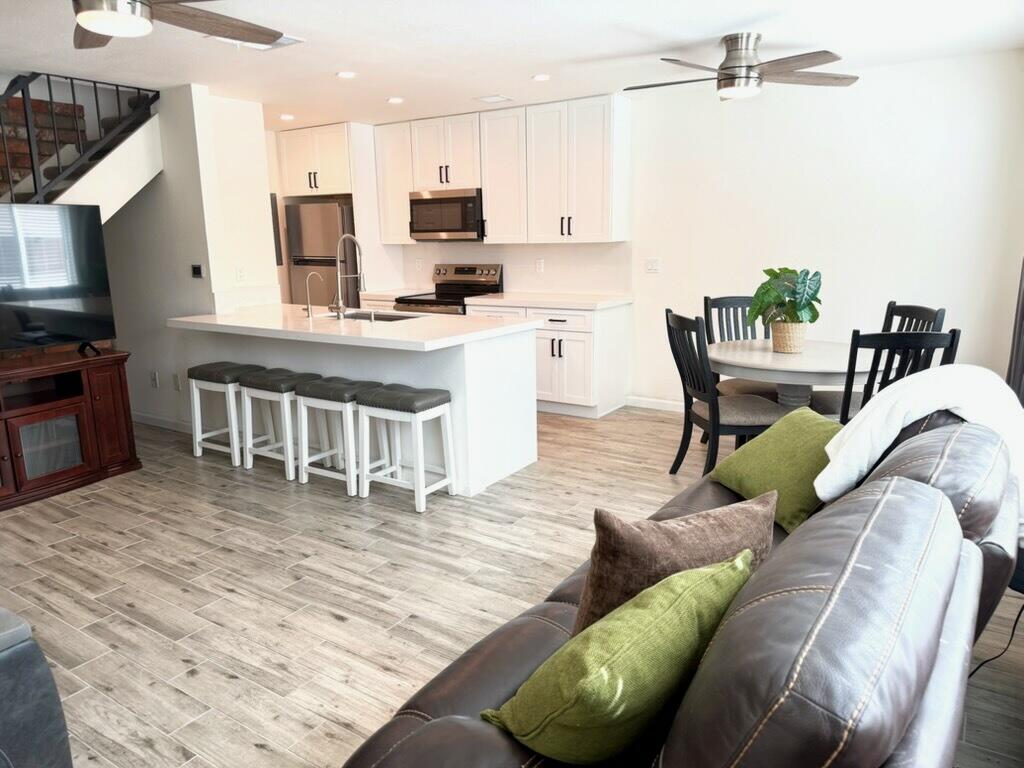 72619 Thrush Road, Unit 2 Palm Desert, CA 92260 - Photo 4 of 34 imagejpeg_4