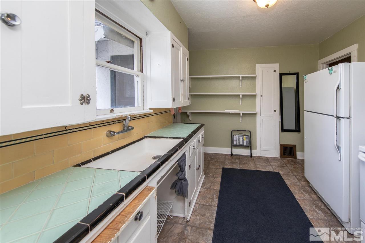 308 College Court Reno, NV 89503 - Photo 12 of 32 Photo 12