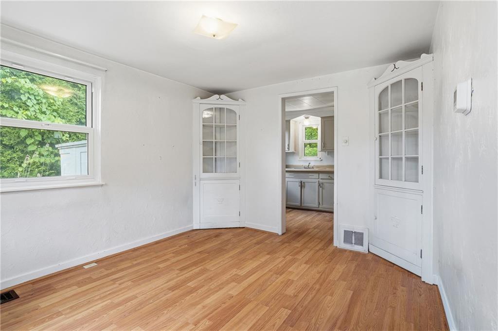 5163 Baptist Road Pittsburgh, PA 15236 - Photo 14 of 50 Gallery Image 14