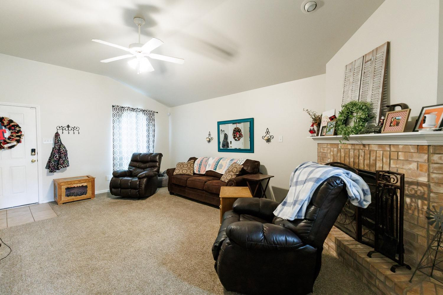 2013 100th Street Lubbock, TX 79423 - Photo 6 of 28 Photo 6