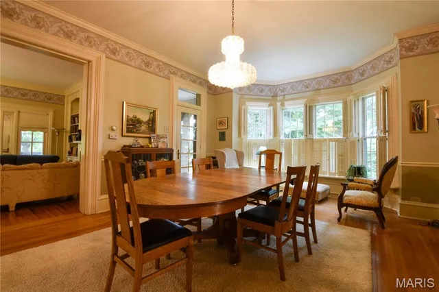 $239,900 | 821 North Madison Street, Litchfield, IL 62056