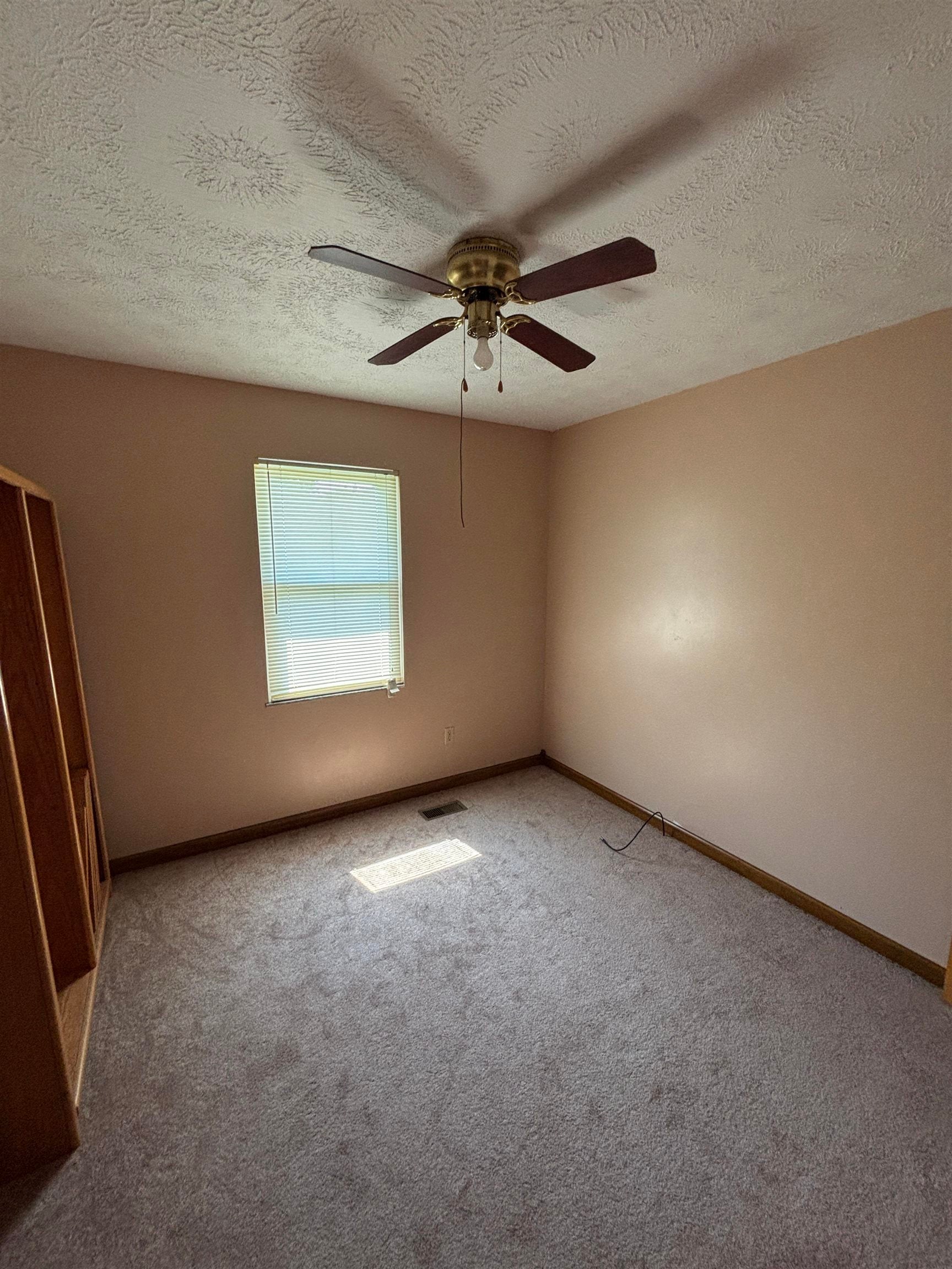 527 Lynn Road Kenova, WV 25530 - Photo 16 of 17 Gallery Image 16