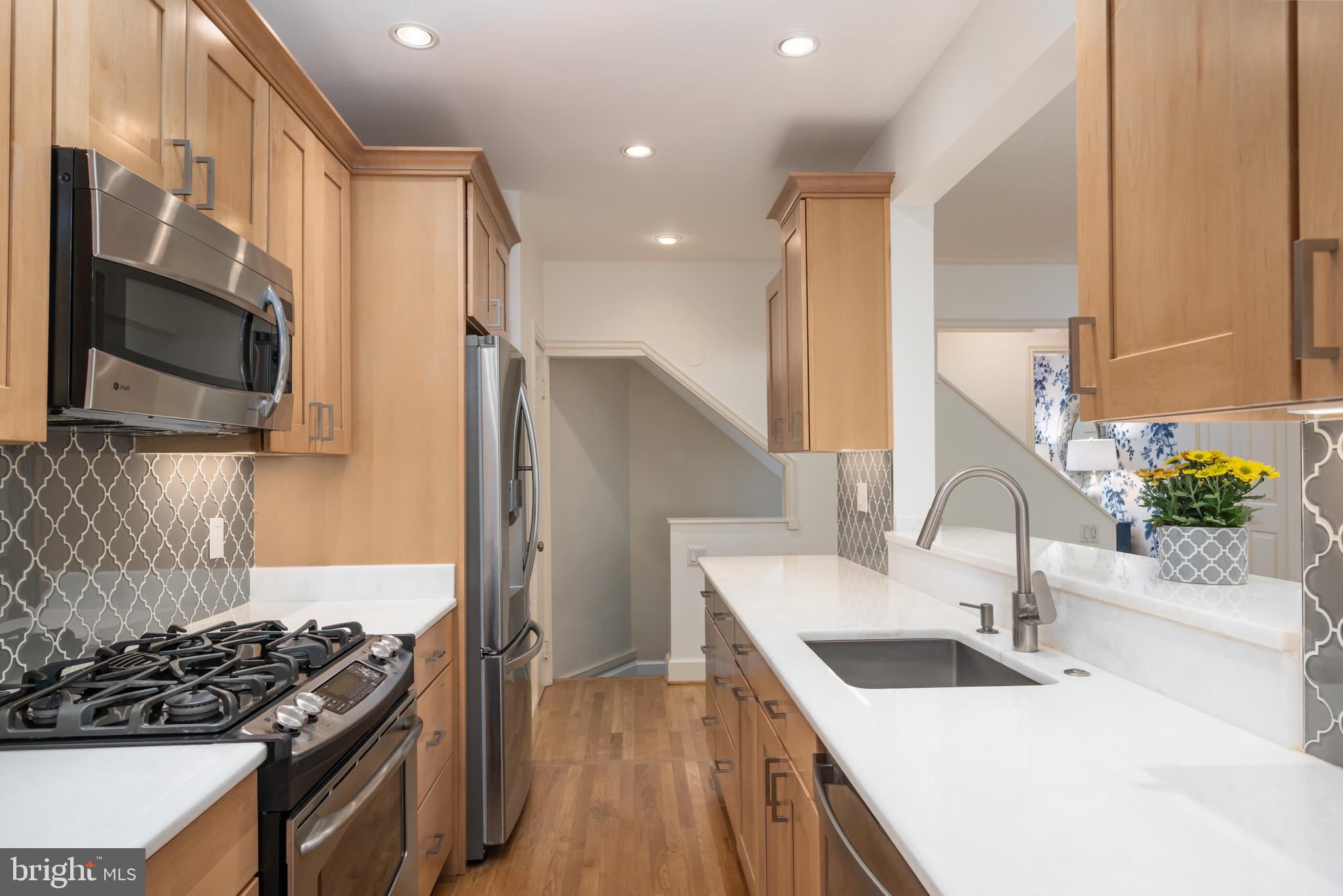 3513 R Street Northwest Washington, DC 20007 - Photo 13 of 31 Kitchen