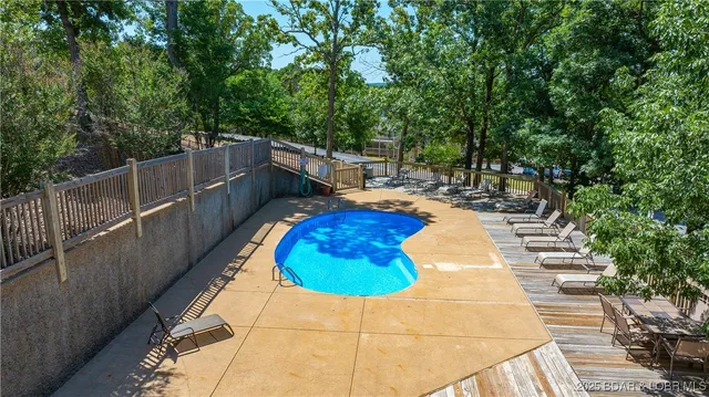$290,000 | 2500 Bay Point Lane, Unit 645, Osage Beach, MO 65065