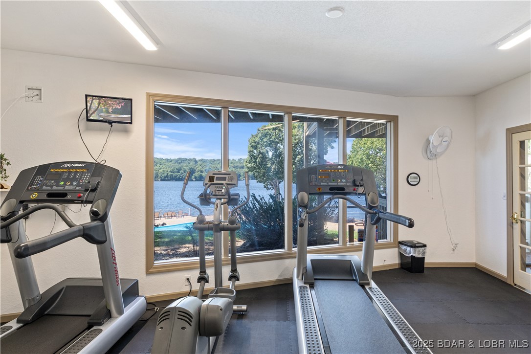 2500 Bay Point Lane, Unit 645 Osage Beach, MO 65065 - Photo 25 of 48 Workout room