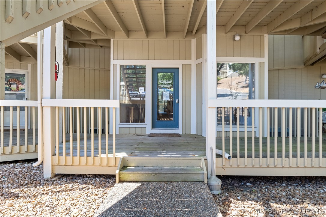 2500 Bay Point Lane, Unit 645 Osage Beach, MO 65065 - Photo 29 of 48 Clubhouse