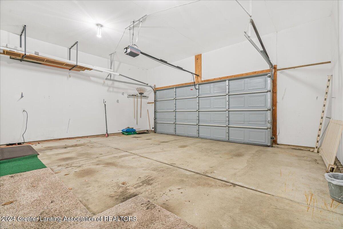 3903 West Herbison Road Dewitt, MI 48820 - Photo 27 of 51 48-Media Jett-44