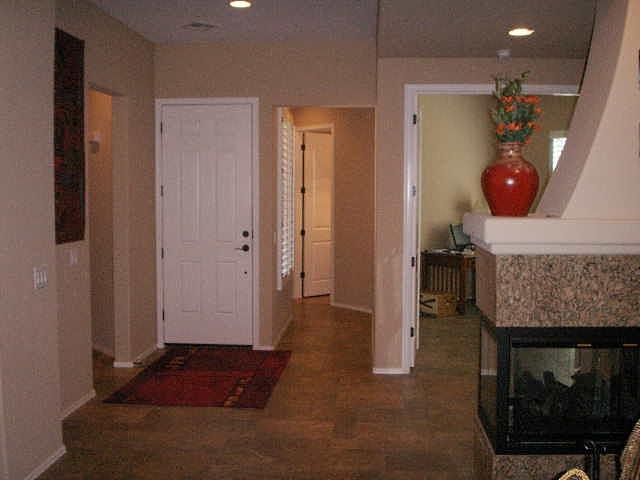 4430 East Carob Drive Gilbert, AZ 85298 - Photo 8 of 21 ENTRY
