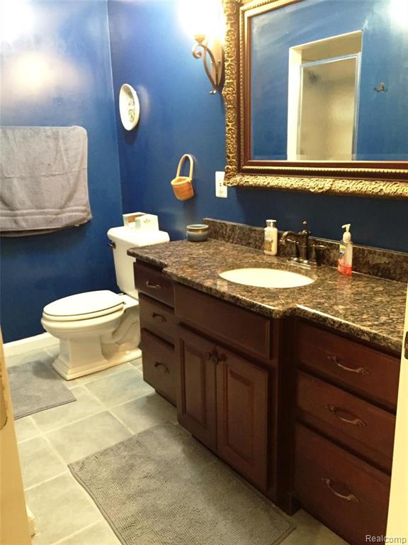 7934 Billingham Road West Bloomfield, MI 48324 - Photo 41 of 51