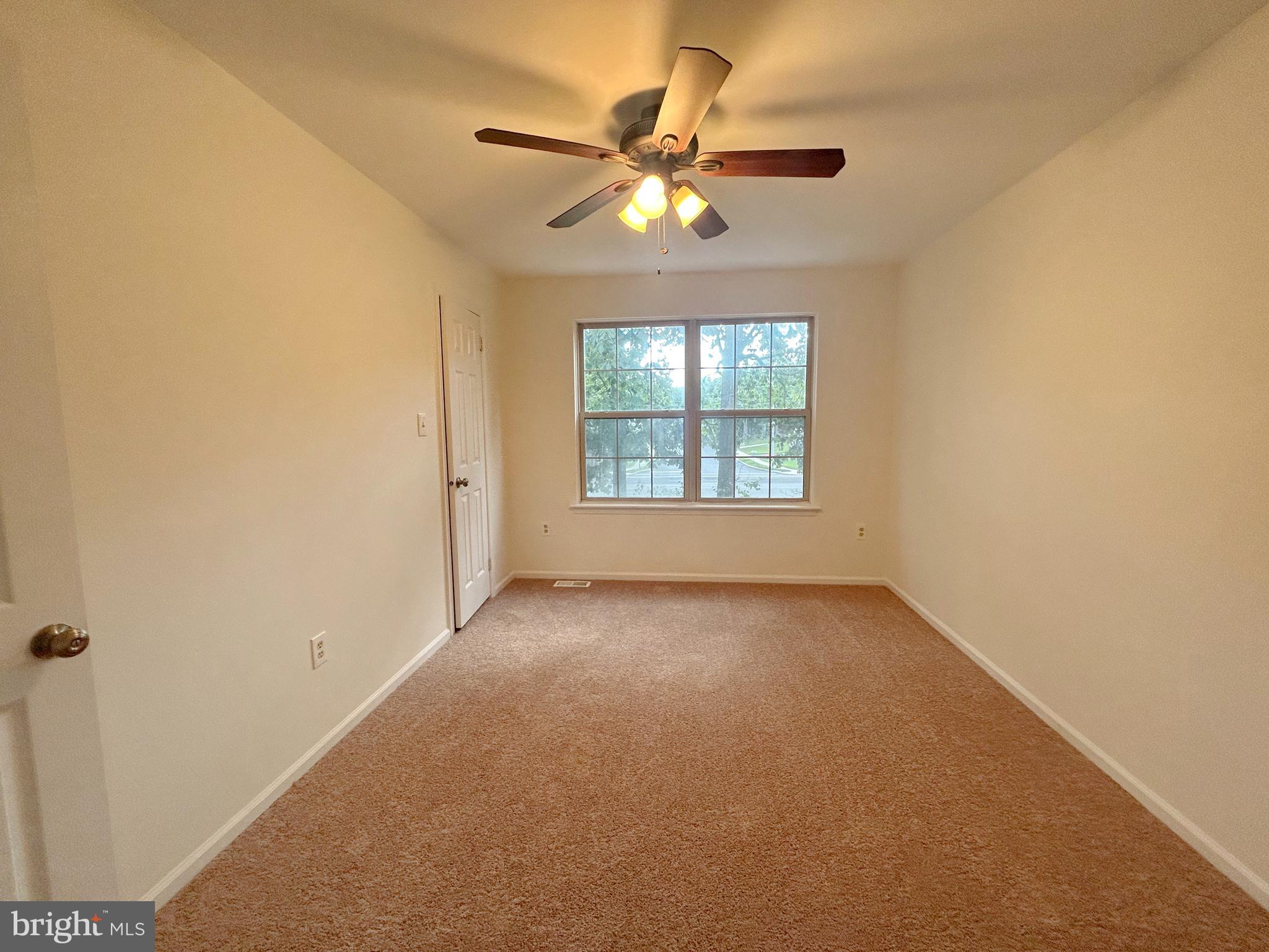 5 Corncrib Court Sicklerville, NJ 08081 - Photo 11 of 18