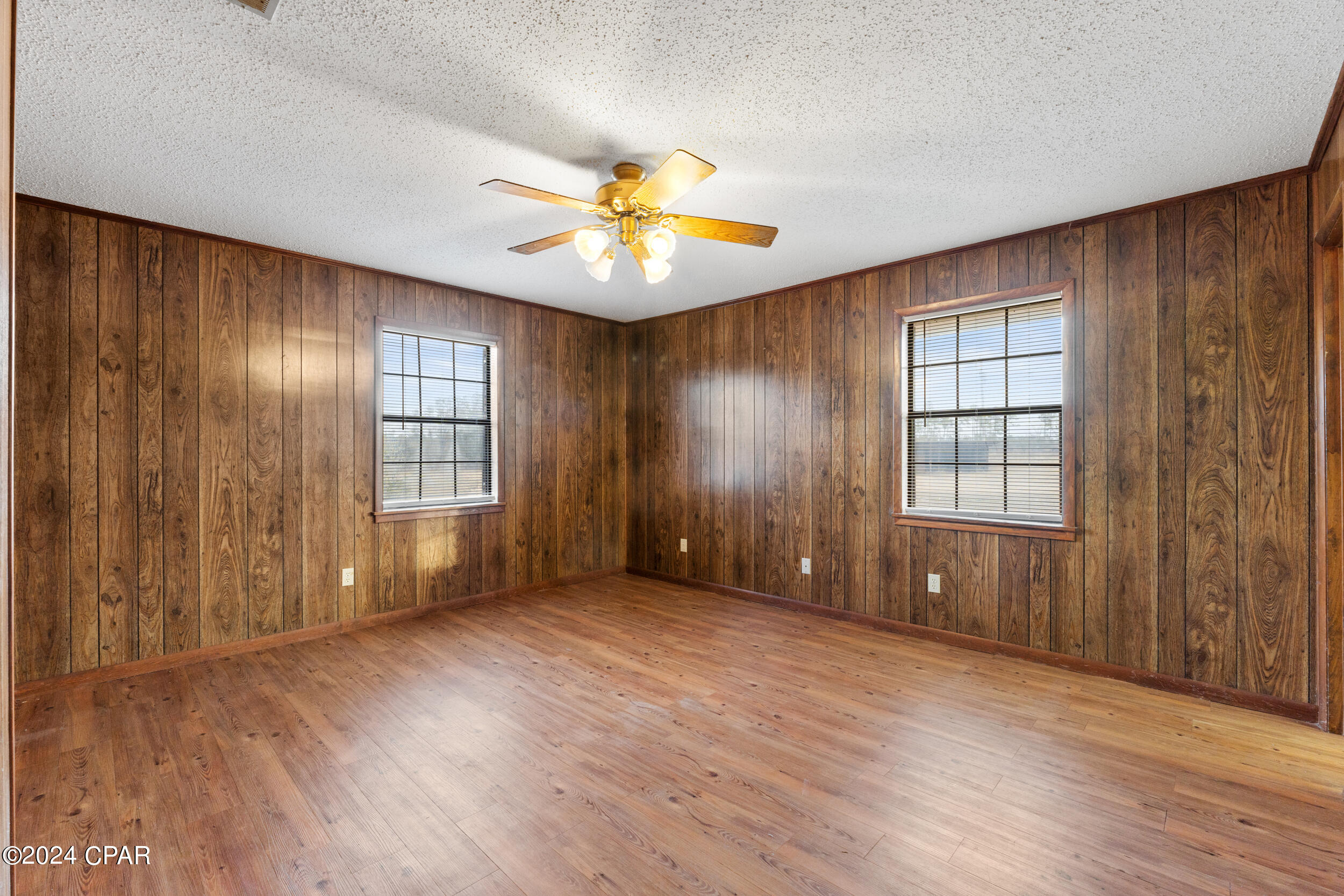 1750 Palmview Road Cottondale, FL 32431 - Photo 19 of 47