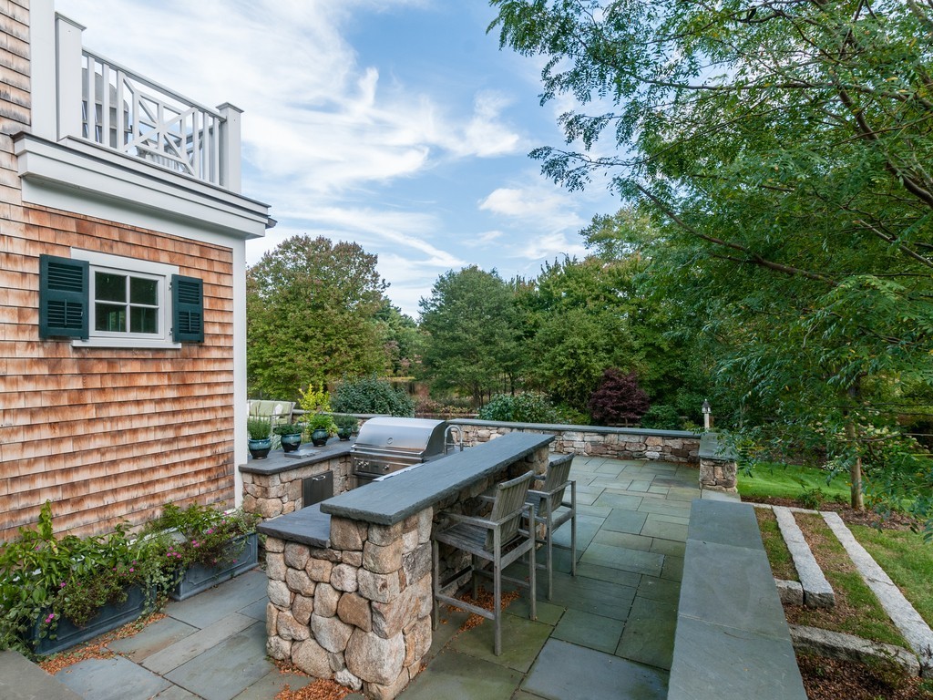 24 High Street Medfield, MA 02052 - Photo 27 of 30