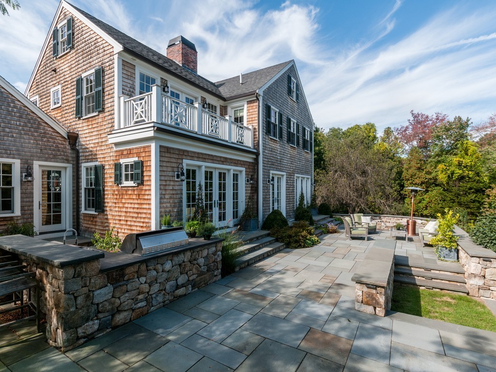 24 High Street Medfield, MA 02052 - Photo 28 of 30