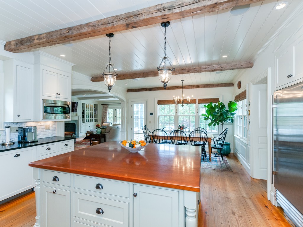 24 High Street Medfield, MA 02052 - Photo 5 of 30