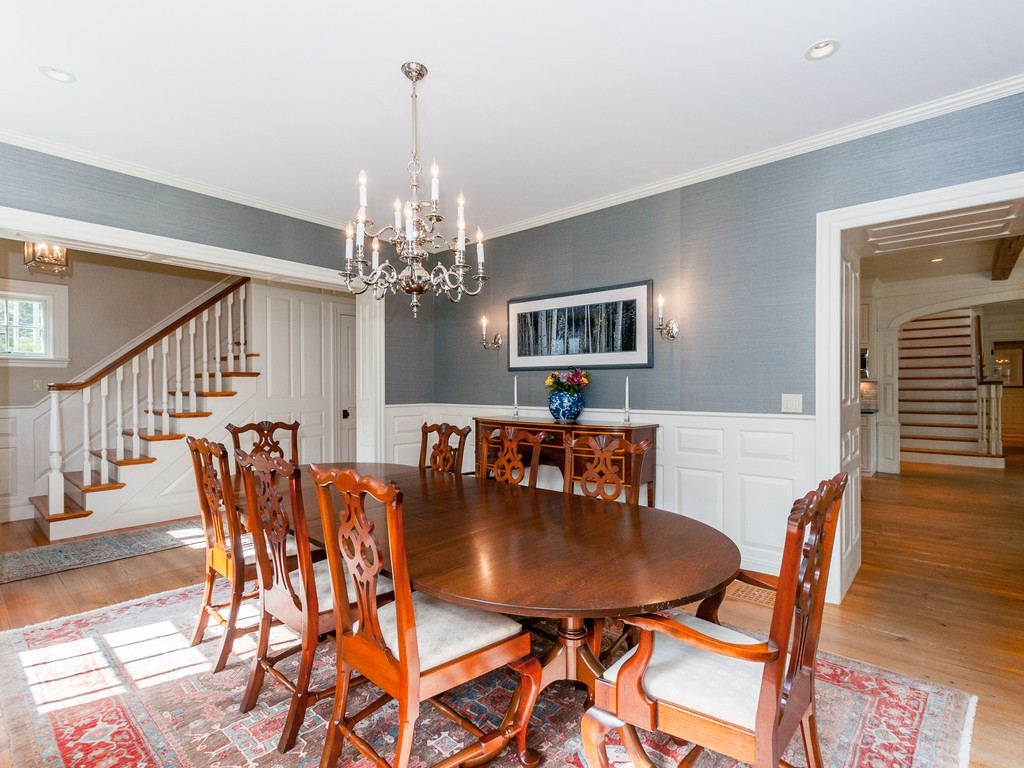 24 High Street Medfield, MA 02052 - Photo 10 of 30