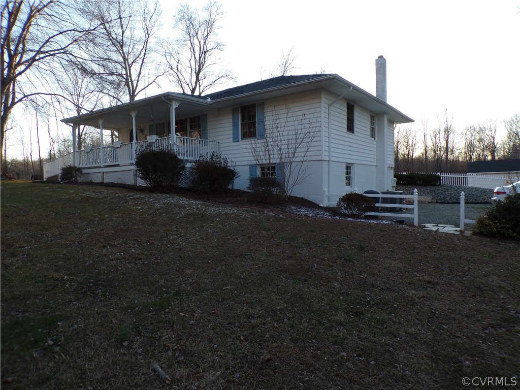 1805 Nichols Road Powhatan, VA 23139 - Photo 15 of 28 Gallery Image 15