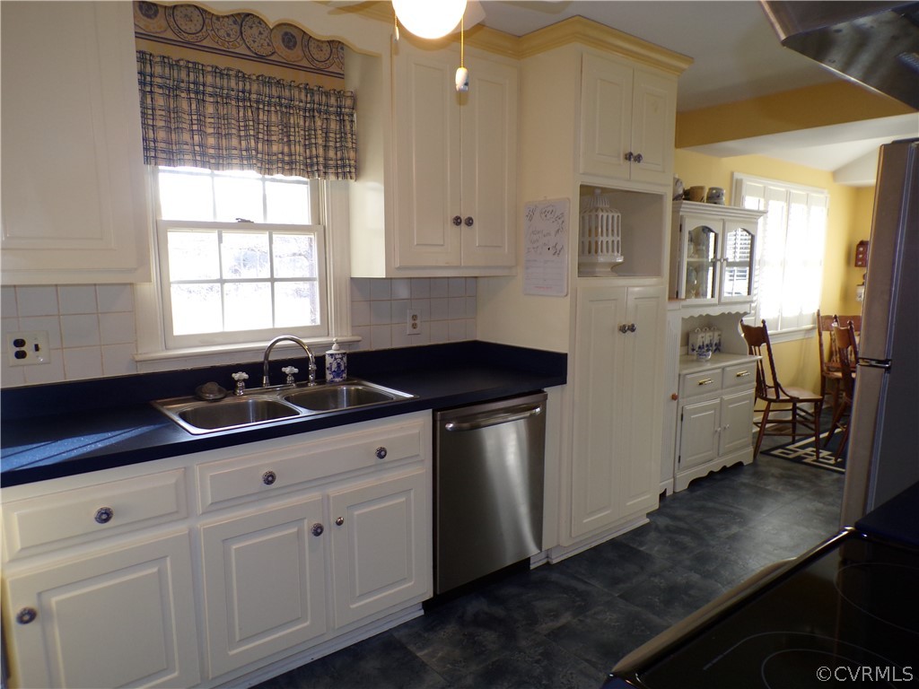 1805 Nichols Road Powhatan, VA 23139 - Photo 5 of 28 Gallery Image 5