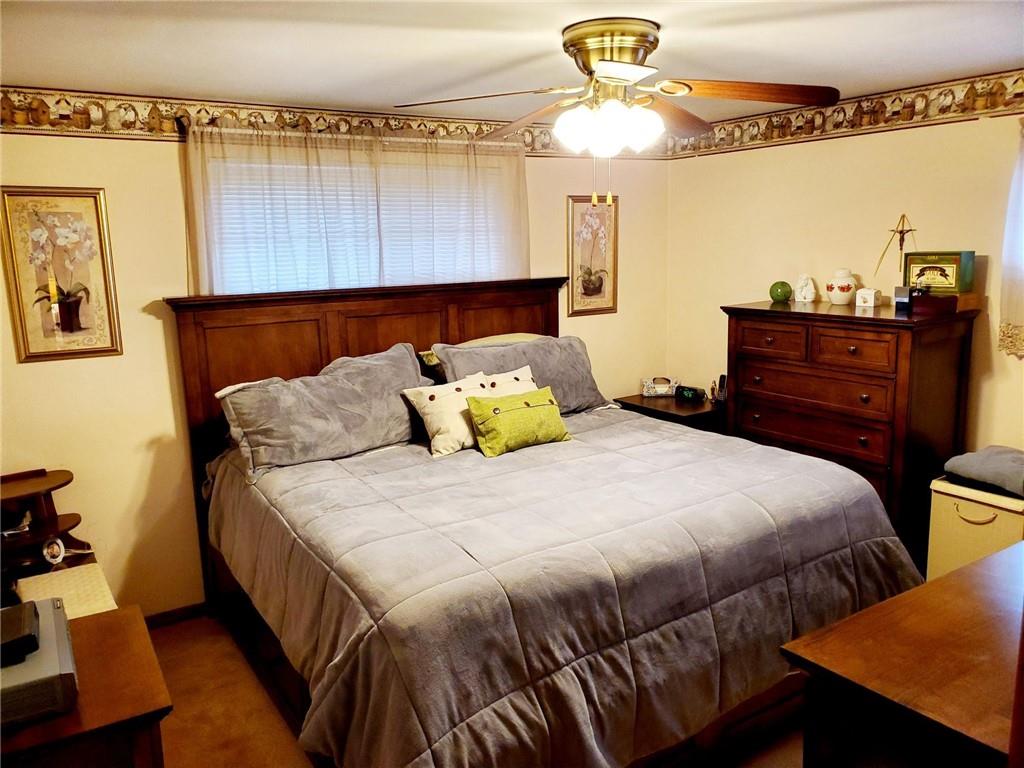 5344 Meadowcrest Road Pittsburgh, PA 15236 - Photo 8 of 18 Gallery Image 8