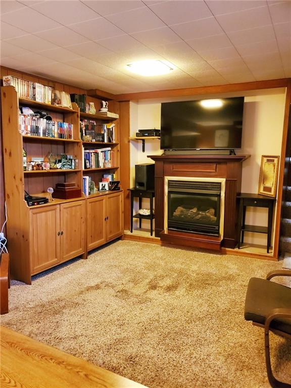 5344 Meadowcrest Road Pittsburgh, PA 15236 - Photo 10 of 18 Gallery Image 10