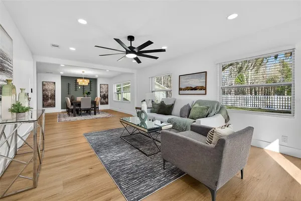 $870,000 | 1120 Country Lane, Lutz, FL 33558