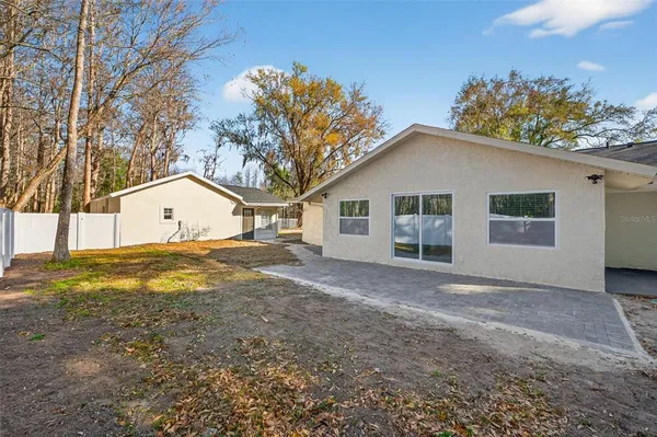 $870,000 | 1120 Country Lane, Lutz, FL 33558