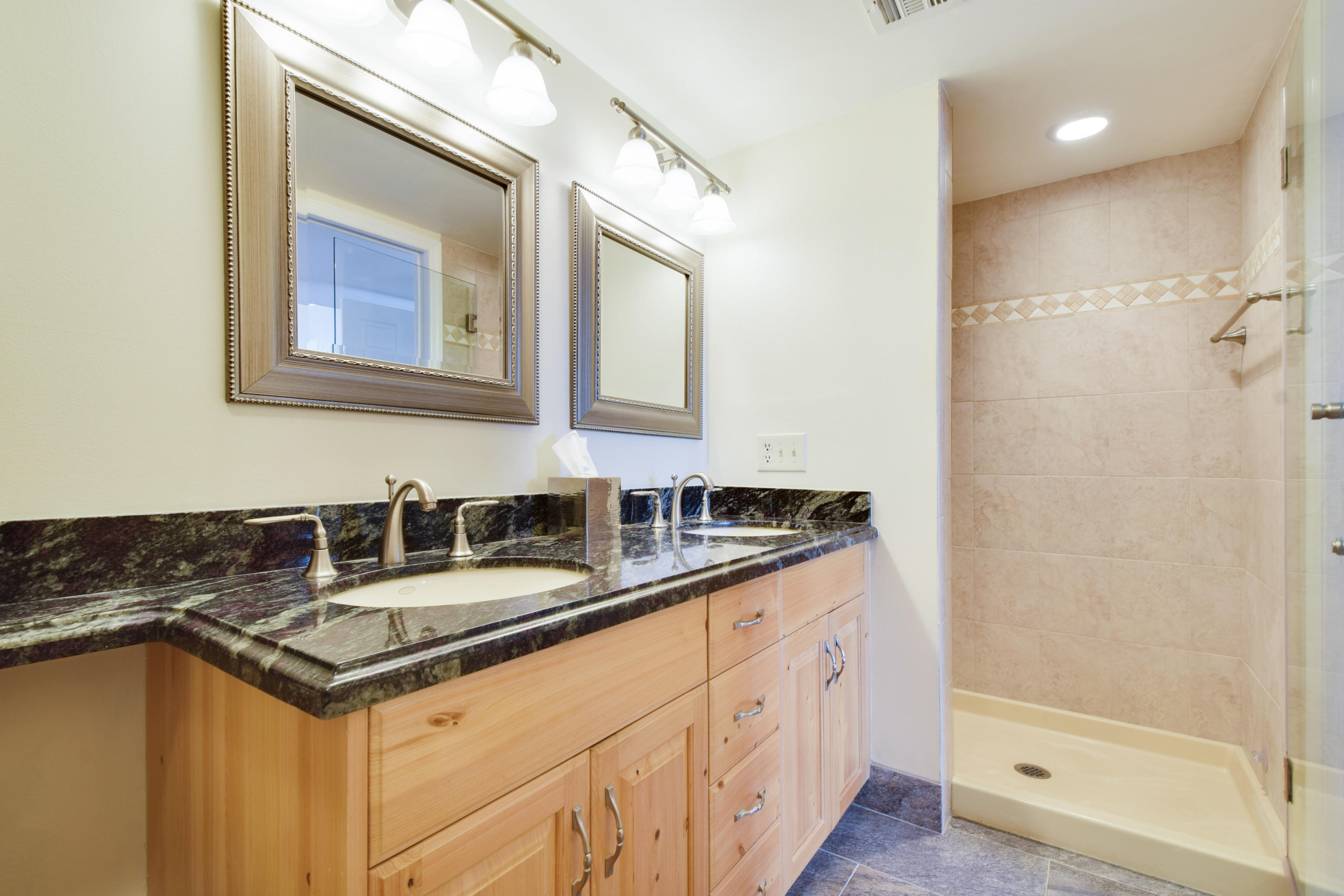 356 Golfview Road, Unit 805 North Palm Beach, FL 33408 - Photo 22 of 43 DSC_0202