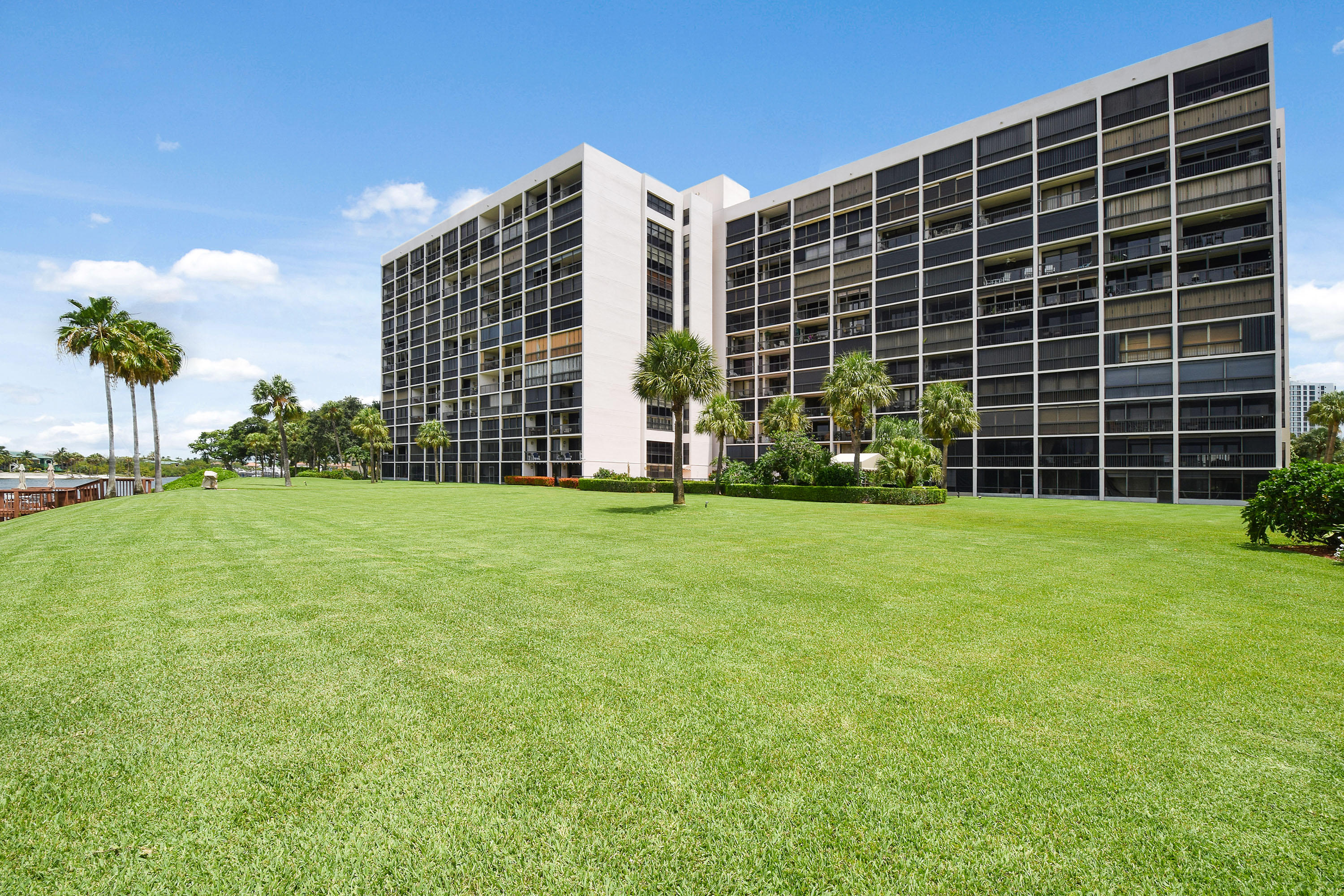 356 Golfview Road, Unit 805 North Palm Beach, FL 33408 - Photo 29 of 43 DSC_0313