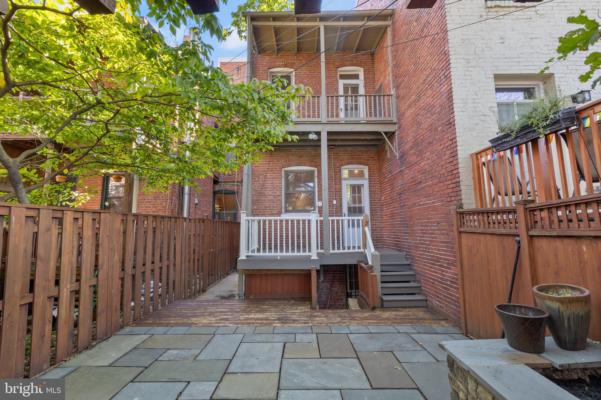 2724 13th Street Northwest Washington, DC 20009 - Photo 15 of 49 a view of a brick with many windows