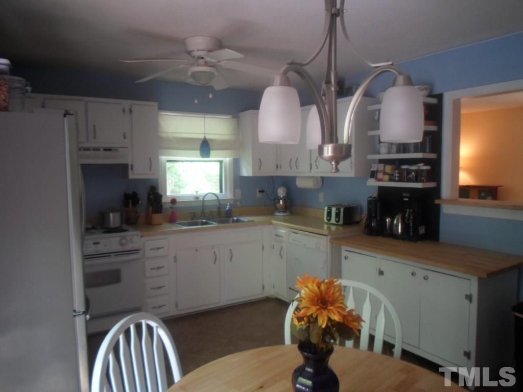 3305 Cole Mill Road Durham, NC 27705 - Photo 8 of 18 Gallery Image 8