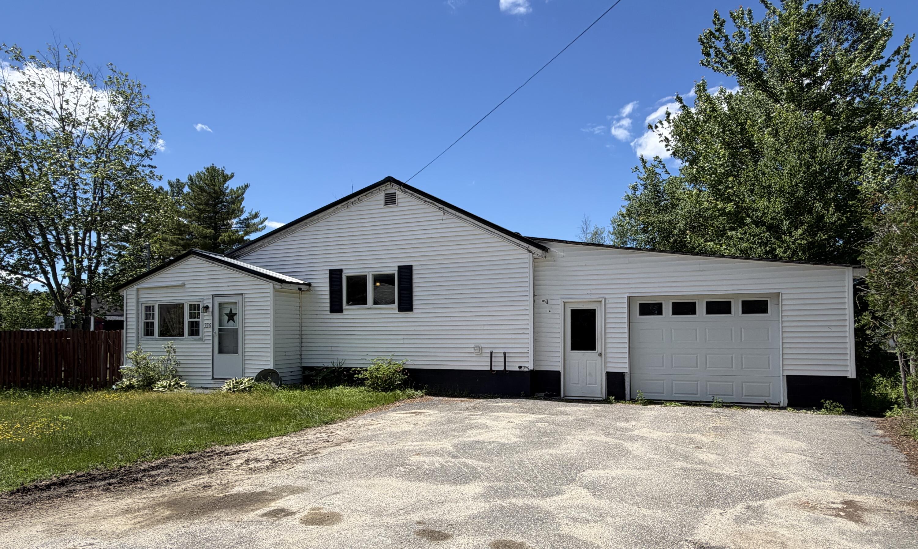336 Bates Street Millinocket, ME 04462 - Photo 3 of 23 D2CD7AC5-61D8-4349-878D-4550DE5AC84A