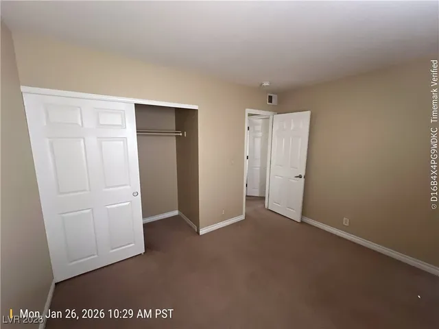 $1,150 | 5242 River Glen Drive, Unit 441, Las Vegas, NV 89103