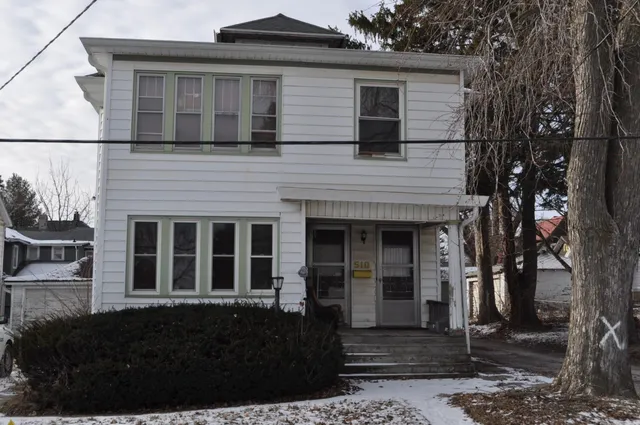 $64,900 | 510-512 North Brick Avenue, Freeport, IL 61032