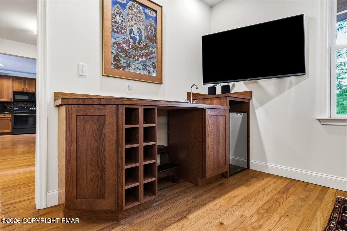 128 Creekside Road Canadensis, PA 18325 - Photo 12 of 68 Office/den