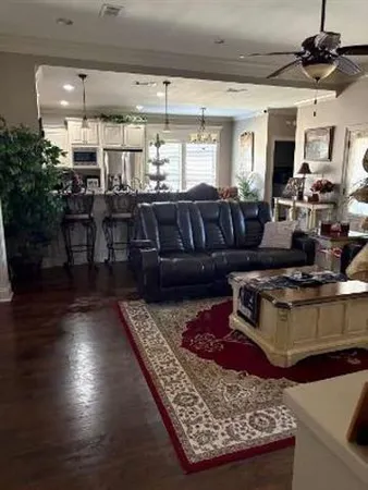 $339,000 | 753 Esperanza Drive, Port Allen, LA 70767