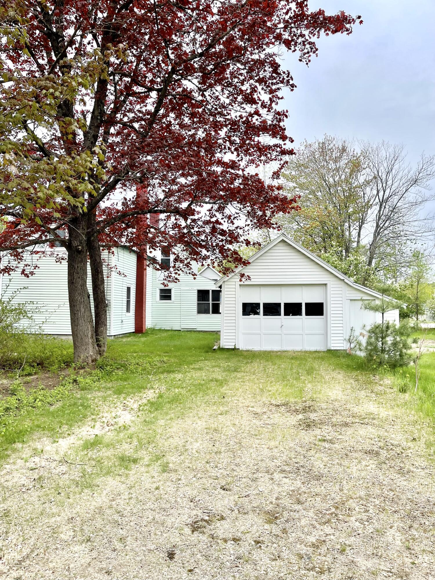 4 Walker Street Paris, ME 04281 - Photo 5 of 27 Detatched one car garage